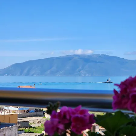 Lägenhet With Seaview At Skela